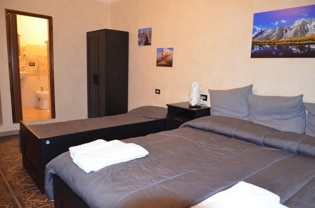 Habitación Doble Deluxe con cama supletoria